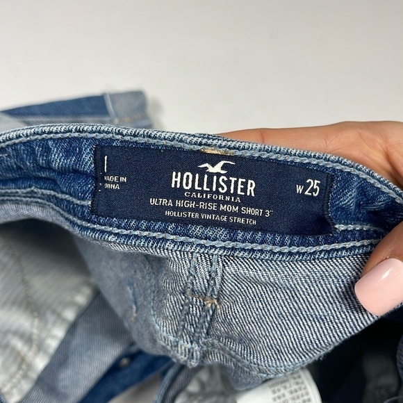 Hollister Ultra High Rise Mom Short 3" Two Toned Button Fly Size 25 - Picture 4 of 8